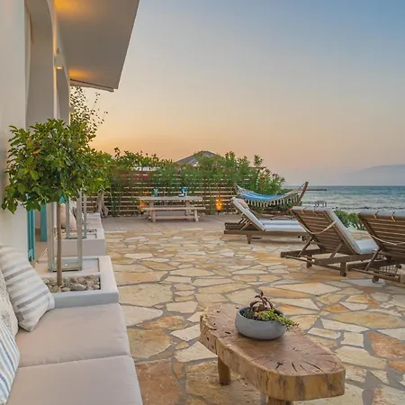 فيلة Anemos House, By Zantewize *